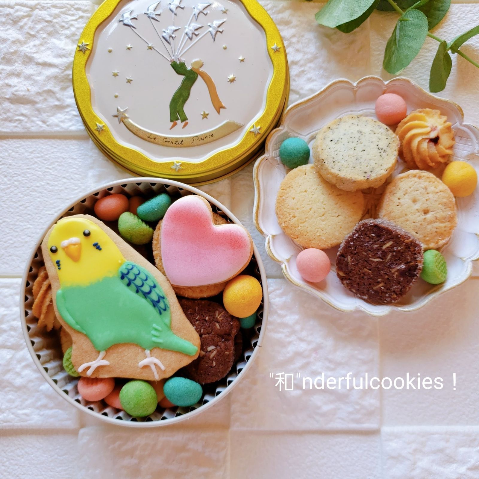 動物クッキー缶(インコ緑) 手作りアイシングクッキー - メルカリ