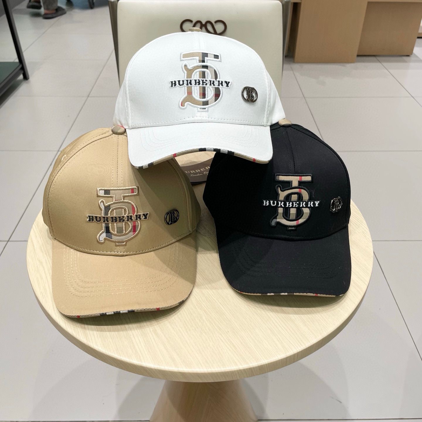 バーバリー（Burberry）ベースボールキャップ02-3 - メルカリ