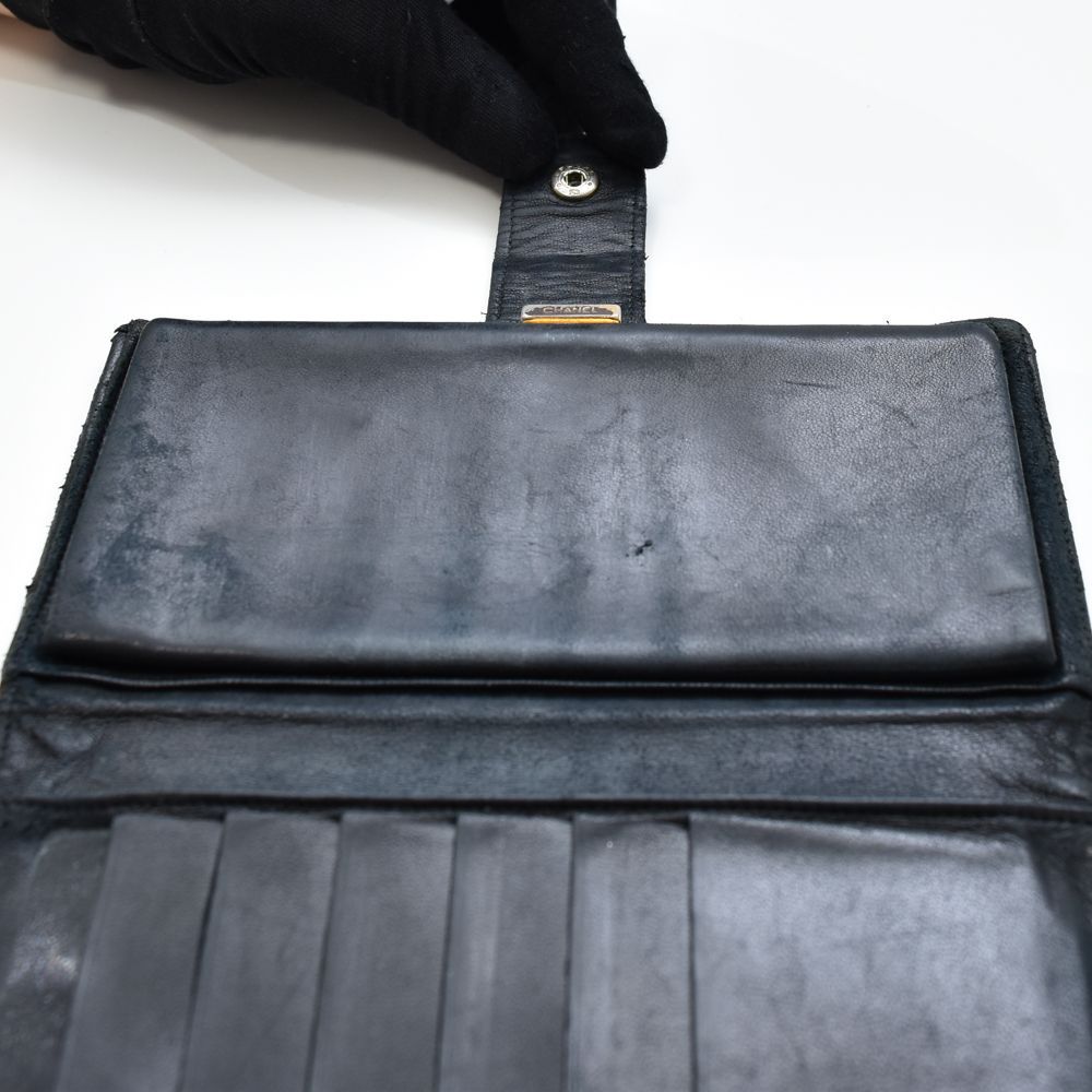 中古USED CHANEL 財布 ２つ折り ラムスキン ブラック 7929227010 中古USED CHANEL 財布 2つ折り ラムスキン ブラック 7929227010