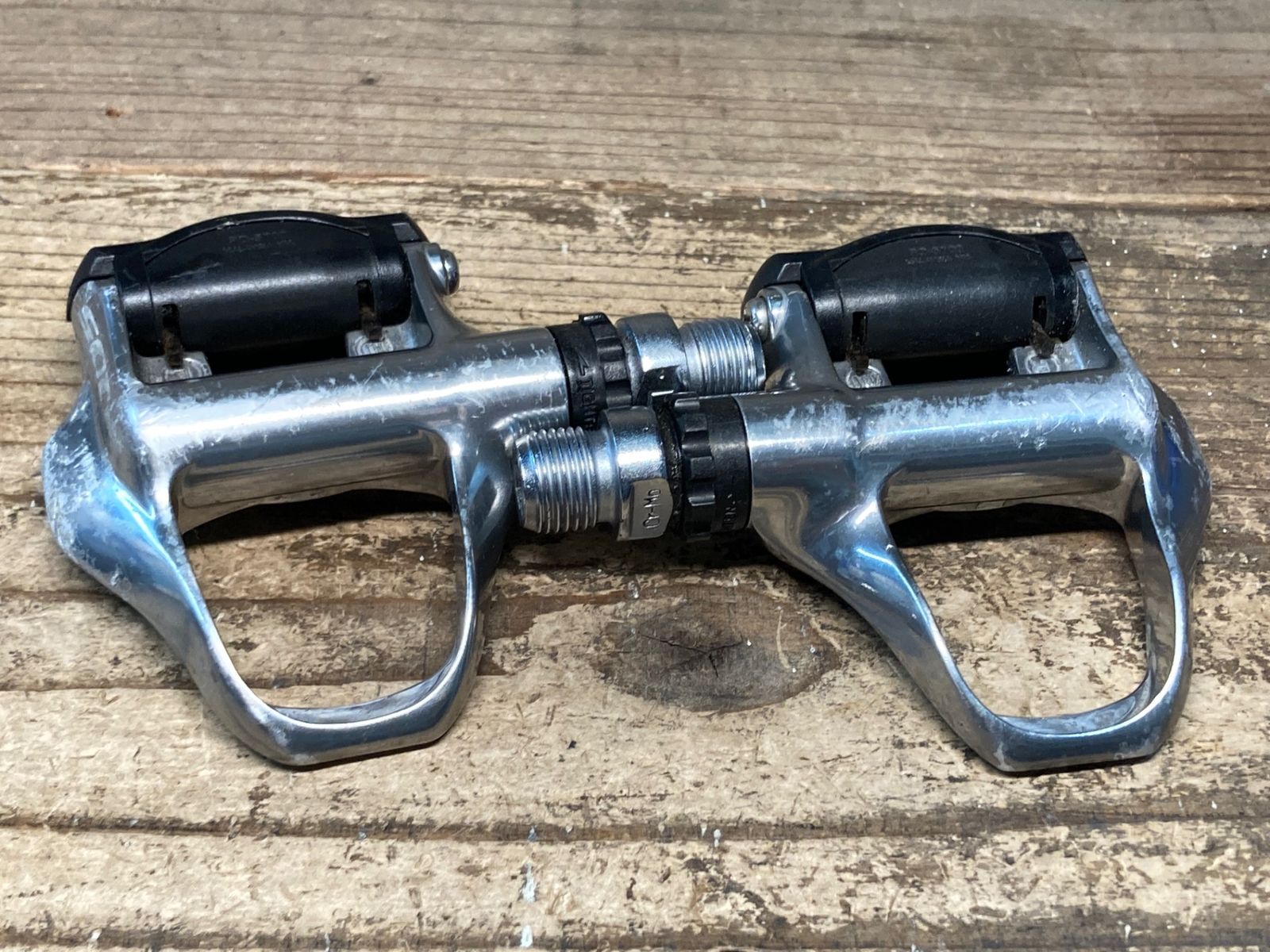 JF945 シマノ SHIMANO 105 PD-5700 ビンディングペダル SPD-SL