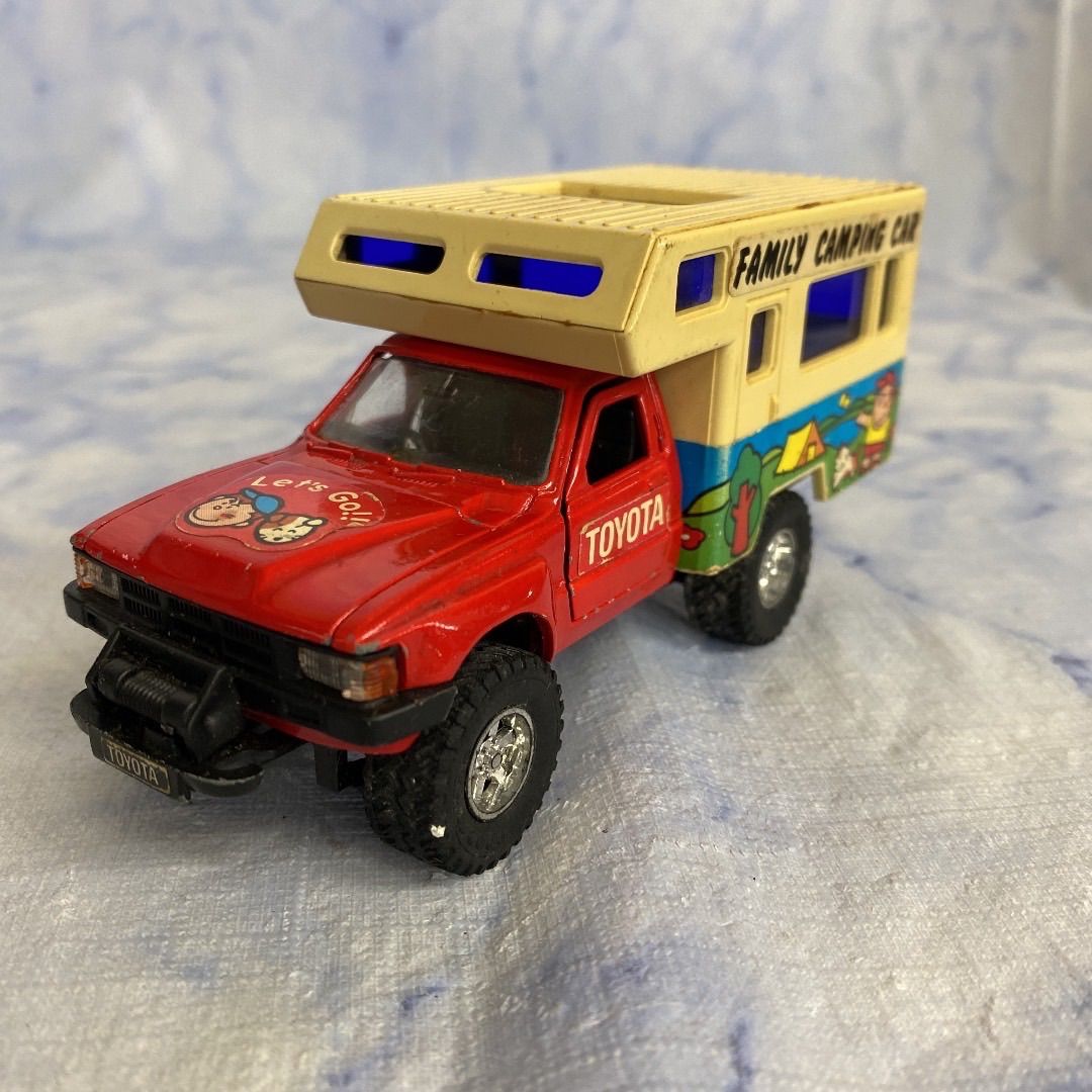 ダイヤペットトヨタハイラックス4WD ☆【絶版】ダイヤペットT-38トヨタニューハイラックス4WD
