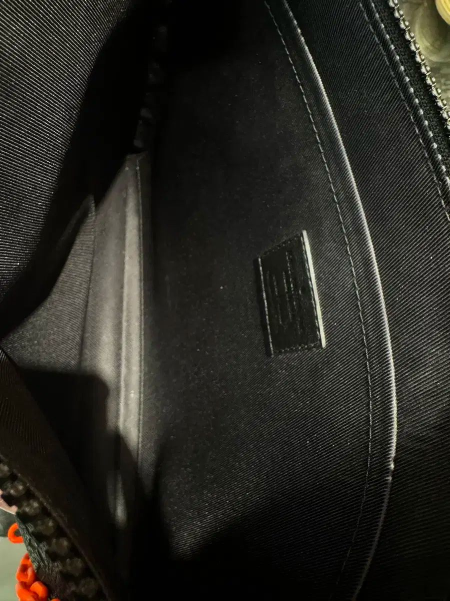 クラッチバッグ