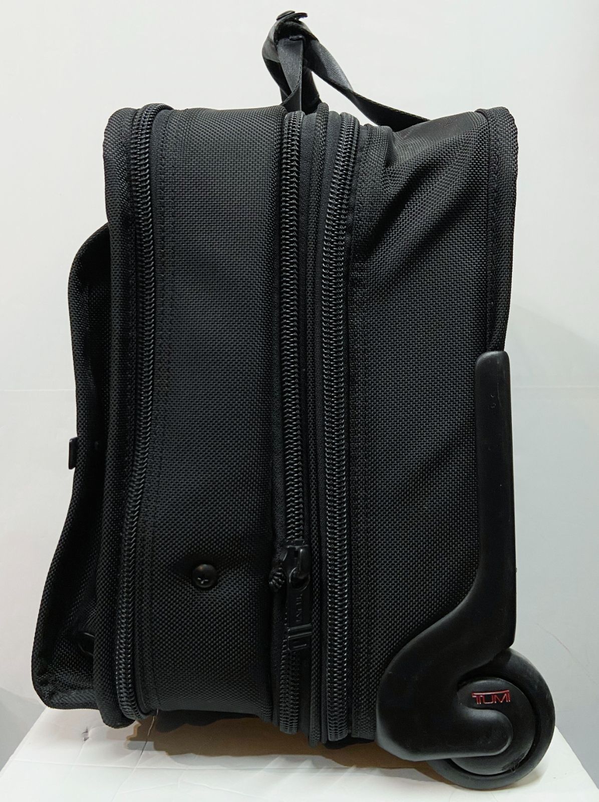 TUMI｜トゥミ ALPHA アルファ キャリーバッグ ブリーフバッグ 26103DH 2輪 ナイロン 機内持込可 エクスパンダフル OTB