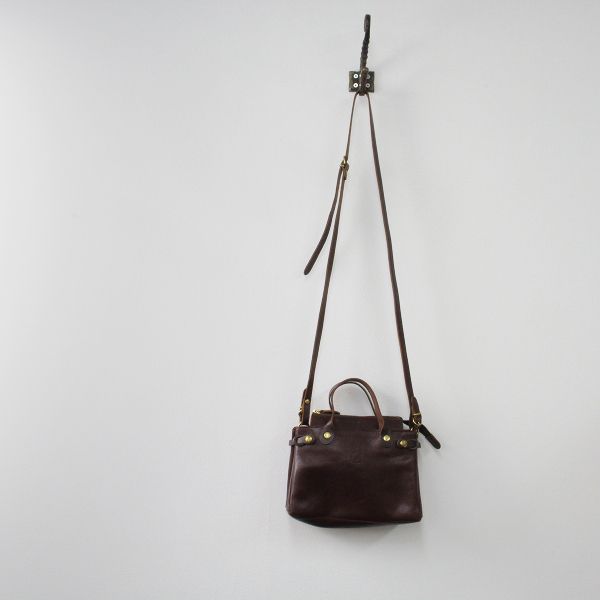 極美品 IL BISONTE イルビゾンテ レザー 2way ミニショルダー バッグ 