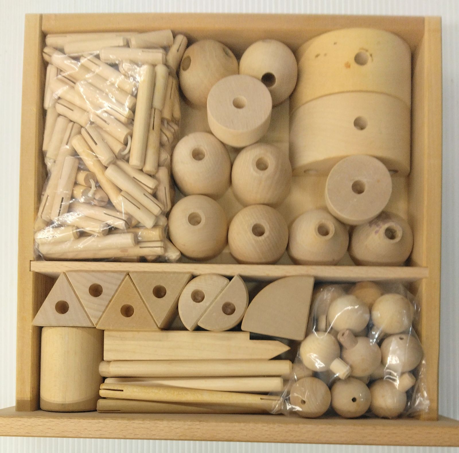 GOETHE　ゲーテのくみ木　知育玩具 GOETHE 知育玩具 ゲーテの組み木 積み木 完品✨家庭保育園