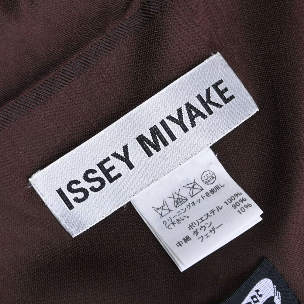 ISSEY MIYAKE