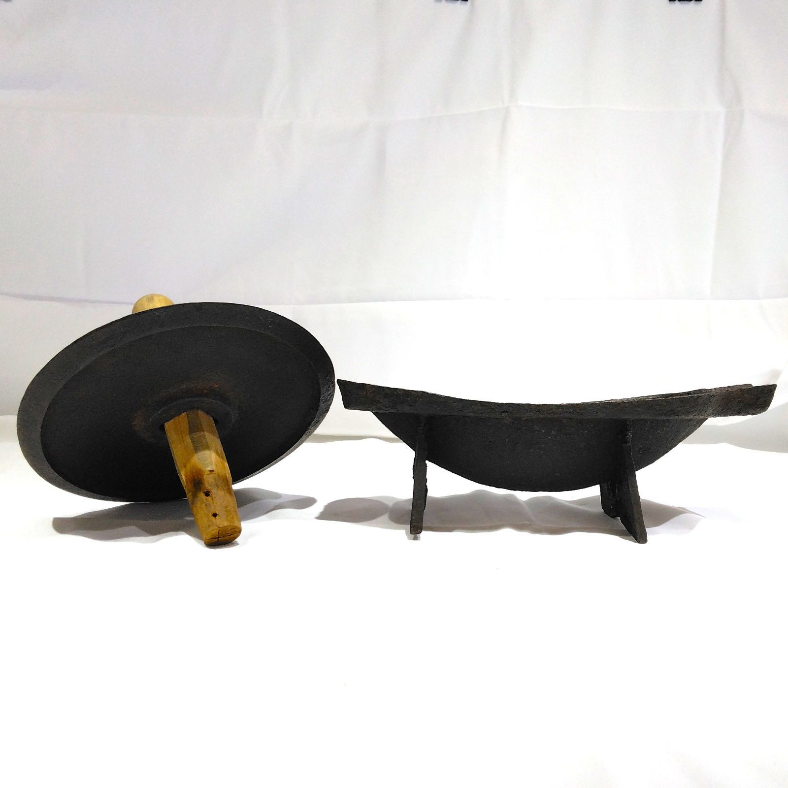 薬研 やげん 鉄製 漢方 粉砕 調剤道具 古民具アンティーク 鉄製 薬研 やげん 古道具 漢方 粉砕器 アンティーク A453 - メルカリ