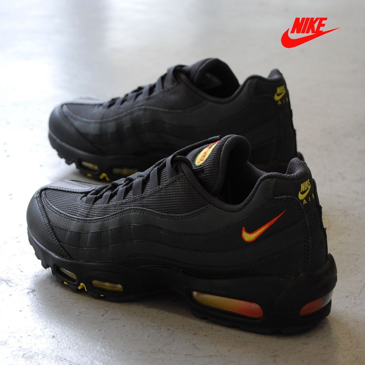 NIKE AIR MAX 95 anthracite/safety orange ナイキ エアマックス 95 グレー オレンジ イエロー グラデ 黒  ブラック ソール ネオン USA アメリカ 海外 限定 - メルカリ