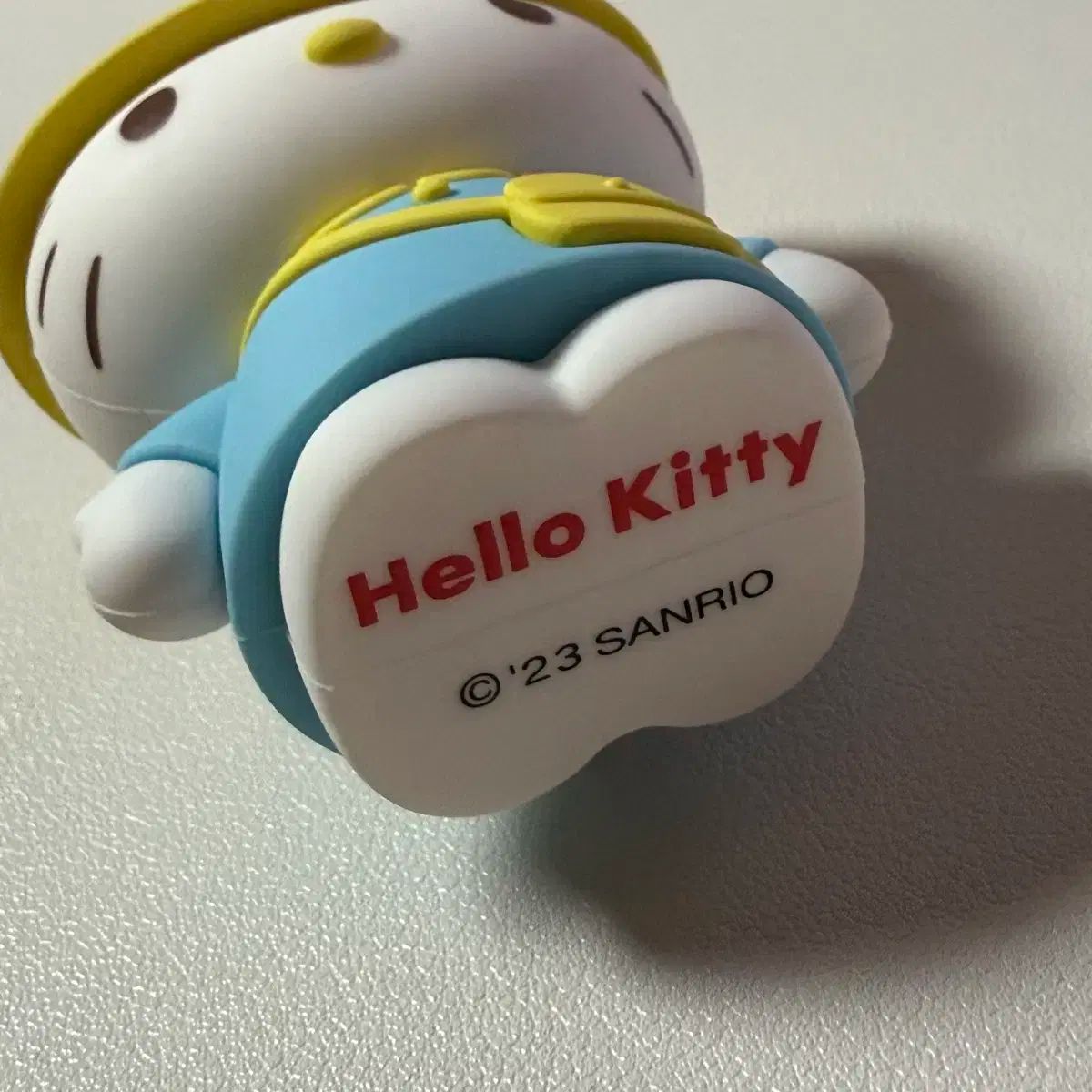 ハローキティ　幼稚園 NTT - 今日ご紹介するのは、ハローキティバスです☆ ん・・・NTT