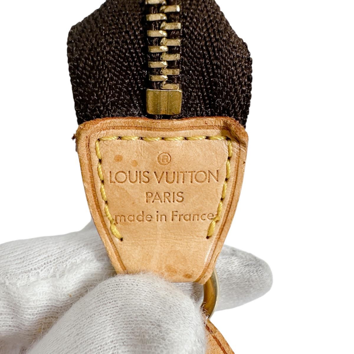 ルイヴィトン M51980 ポーチ ブラウン  LOUIS VUITTON ストラップ交換　斜め掛け可能 モノグラム ルイヴィトン M51980 モノグラム アクセサリーポーチ ストラップ交換