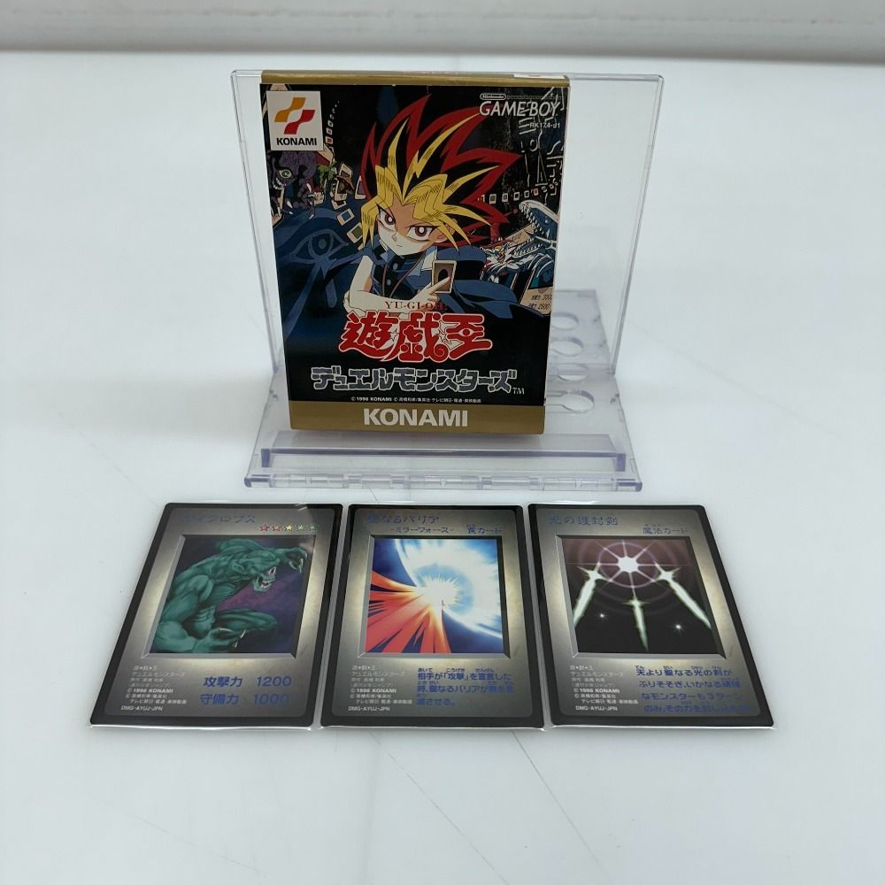 05w06814 遊戯王デュエルモンスターズ GBソフト +3枚カード付き 聖なるバリアミラーフォース サイクロプス 光の護封剣  ゲームソフト  【中古品】