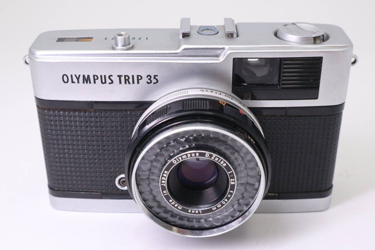 OLYMPUS TRIP 35 フィルムカメラ オリンパス シルバー f 05596