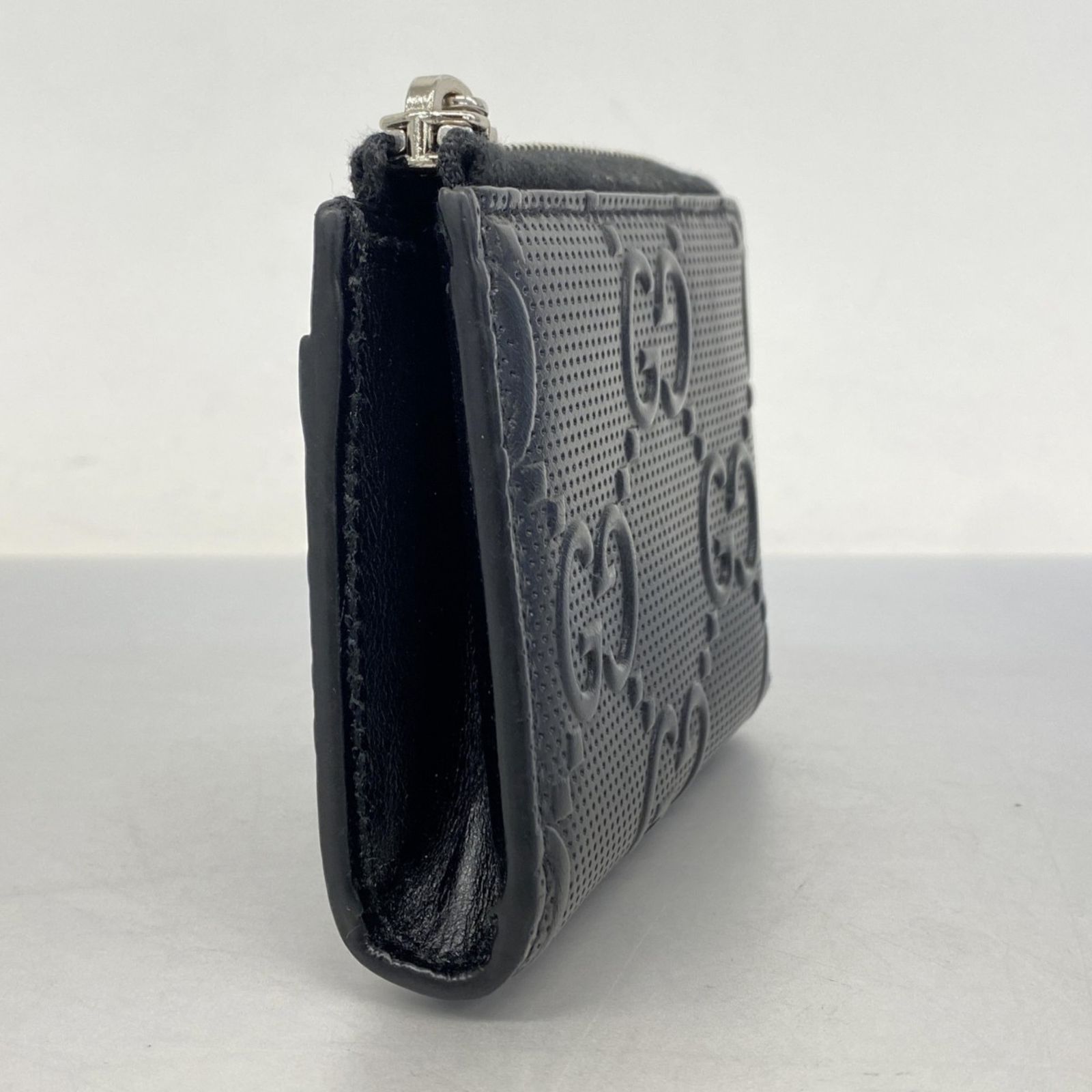 GUCCI L字コインケース GGエンボス ブラック GGロゴ Aランク 極美品 グッチ