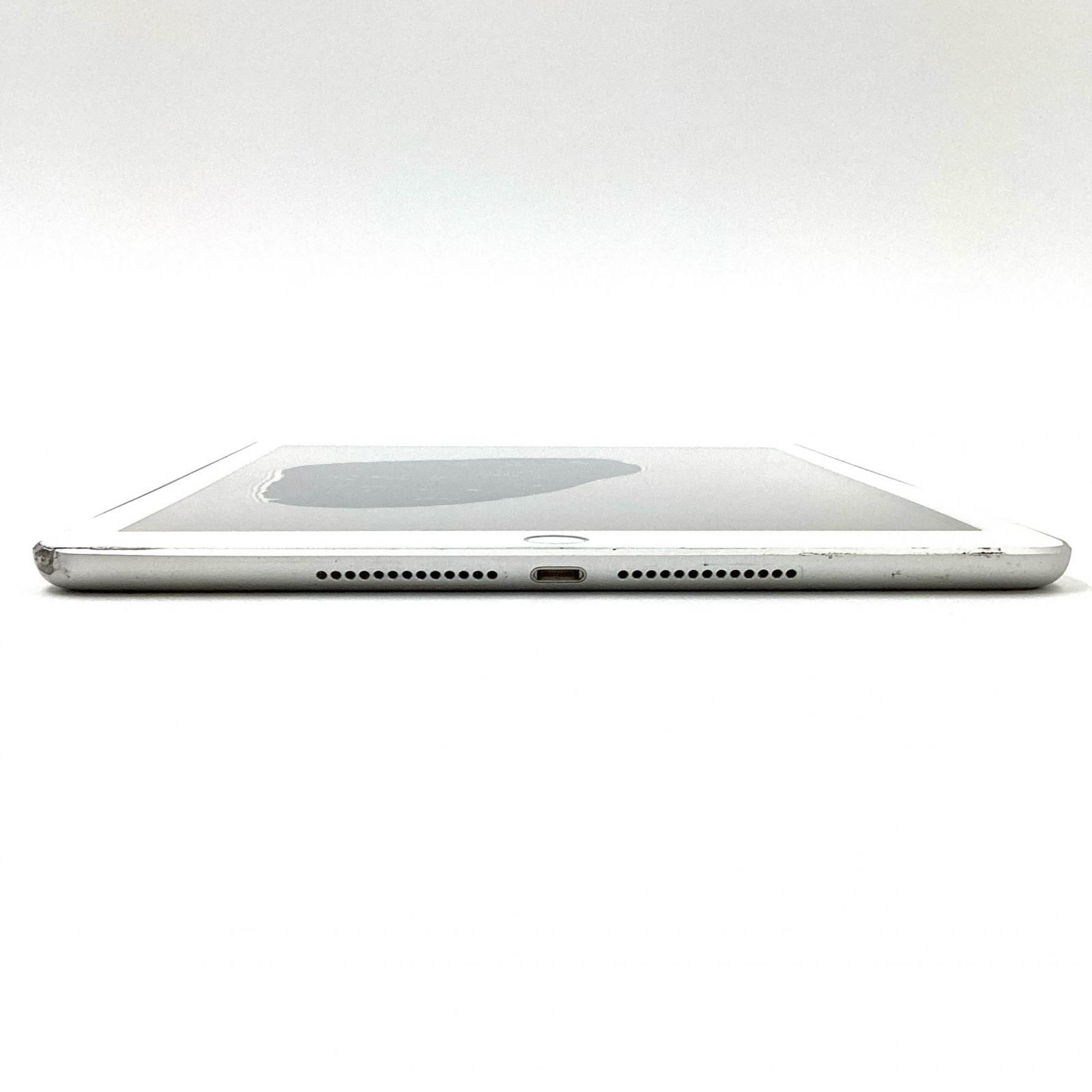 Apple iPad 第5世代 128GB シルバー Wi-Fi 【難有】【最速発送