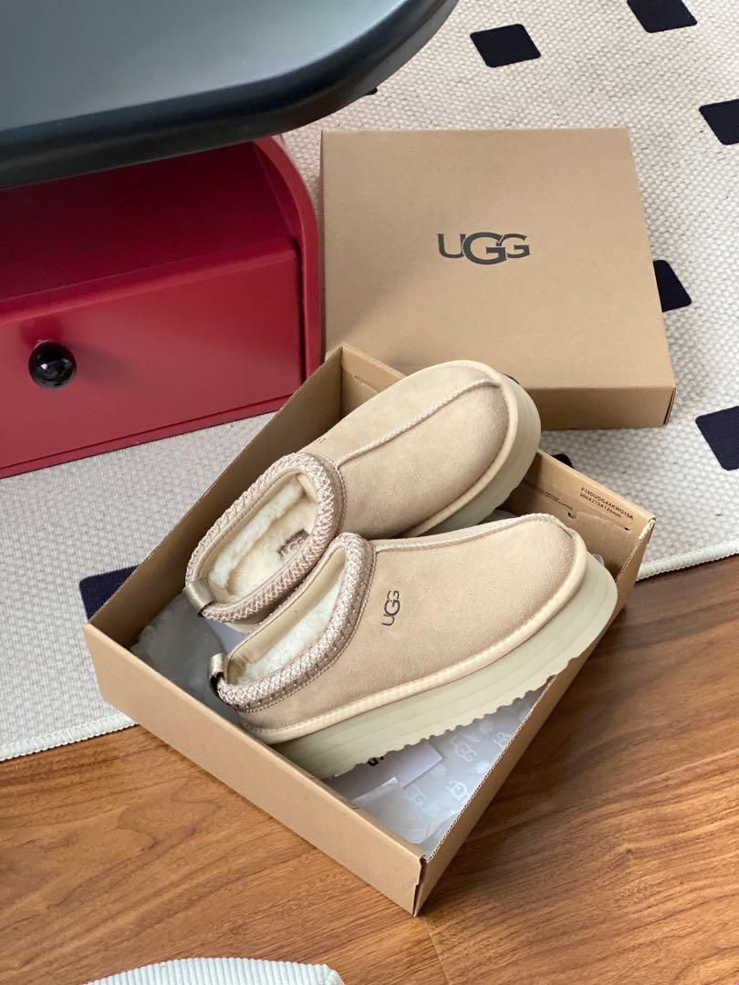 新品未使用 UGG 厚底アグ サンダル TAZZ タズ - サカモ ショップ