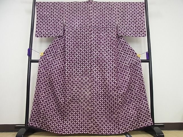 平和屋着物○上質な紬 漢方染 蜘蛛絞り 霞文 正絹 逸品 DAAS3805ps