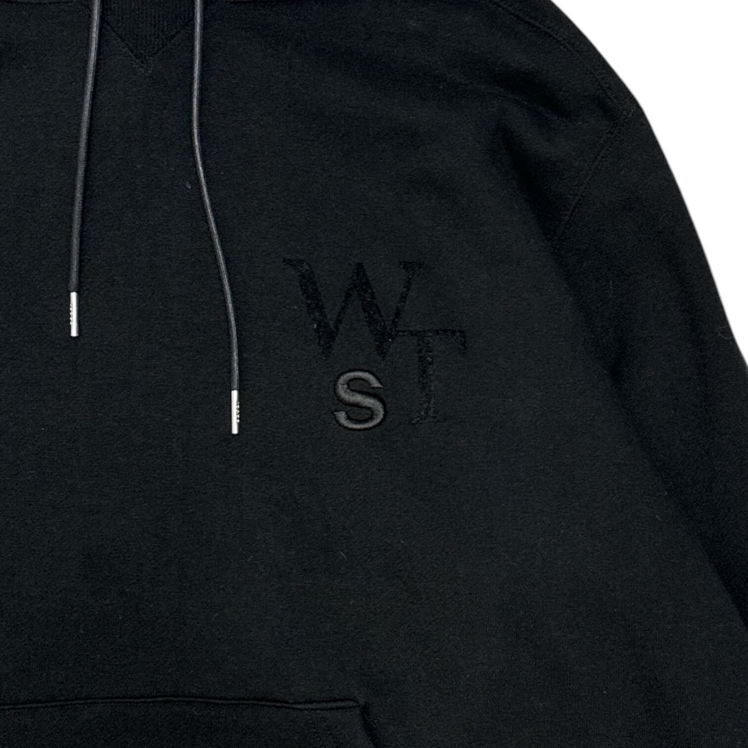 sacai 25SS x WTAPS Flock Print Pullover Hoodie - メルカリ sacai 25SS x WTAPS Flock Print Pullover Hoodie - メルカリ