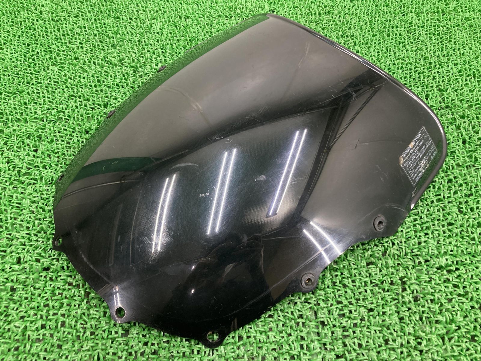 PS4用と謳う解像度1366×768ドットの15.6インチポータブル