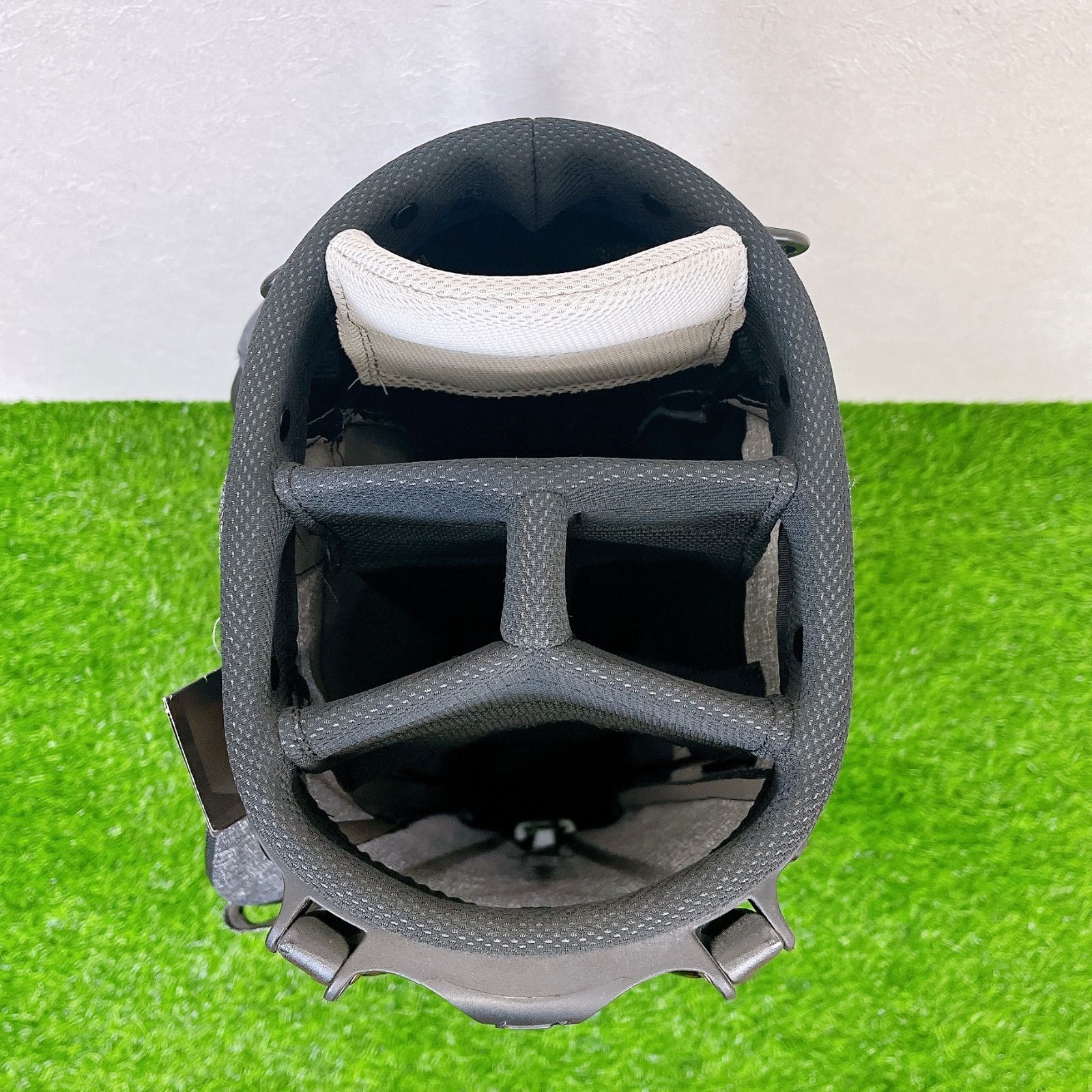 【ほぼ未使用】NIKE スタンド　キャディバッグ　スポーツ ライト キャリー2 ほぼ未使用】NIKE スタンド キャディバッグ スポーツ ライト