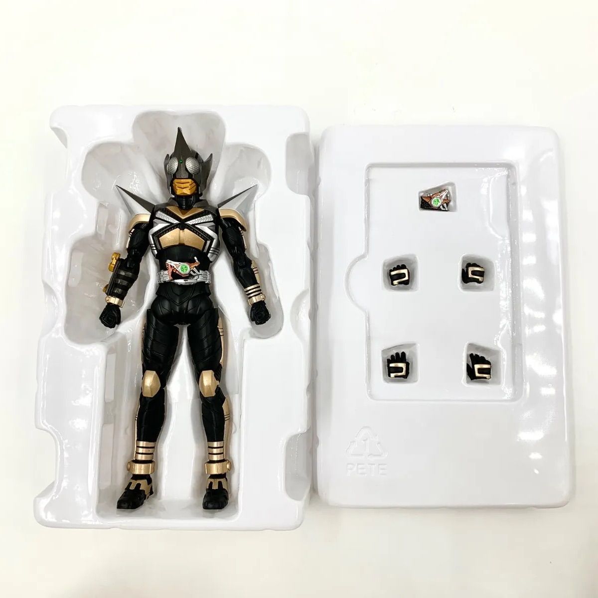 S.H.フィギュアーツ(真骨彫製法) 仮面ライダーパンチホッパー 仮面 