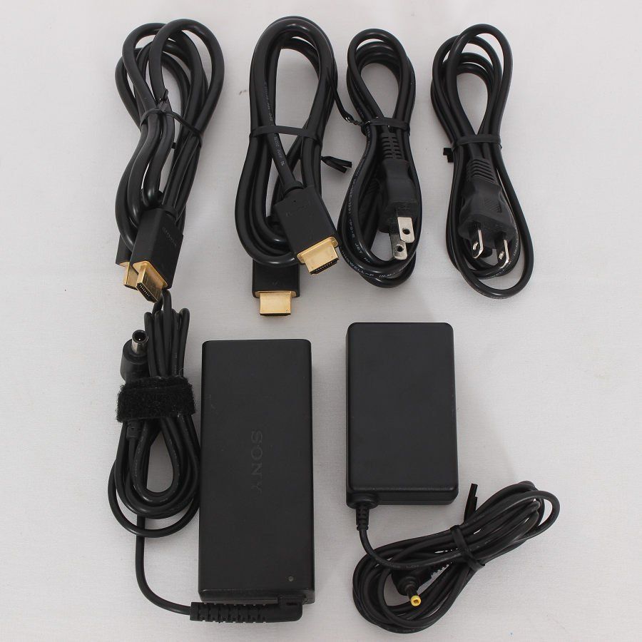 ポータブル超短焦点プロジェクター