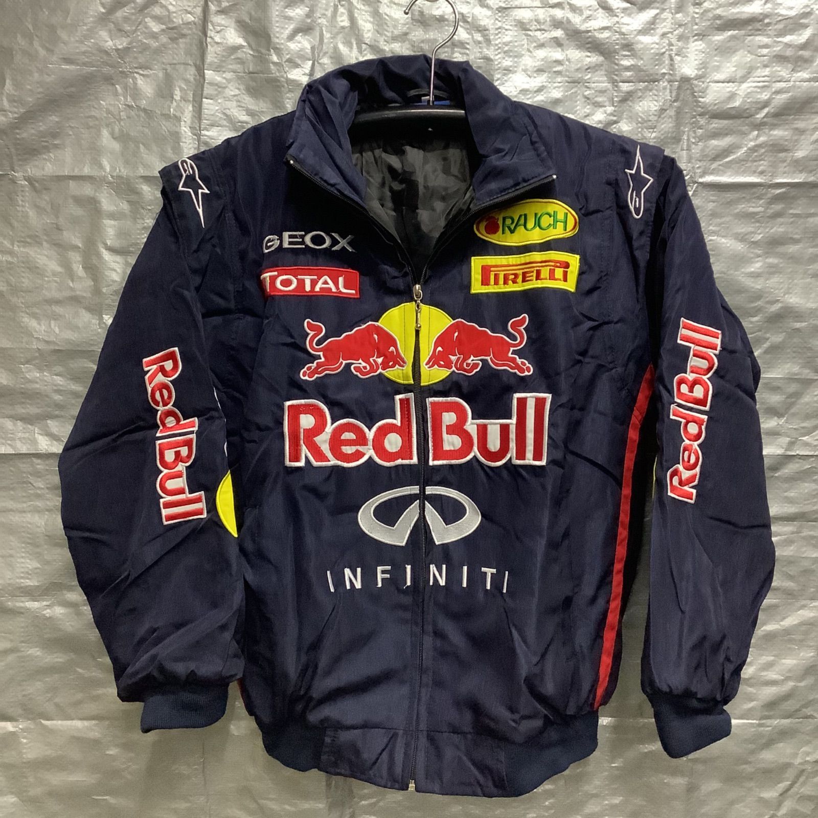 Red Bull ブルゾン M L XL XXL レッドブルレーシングジャケット - 古着