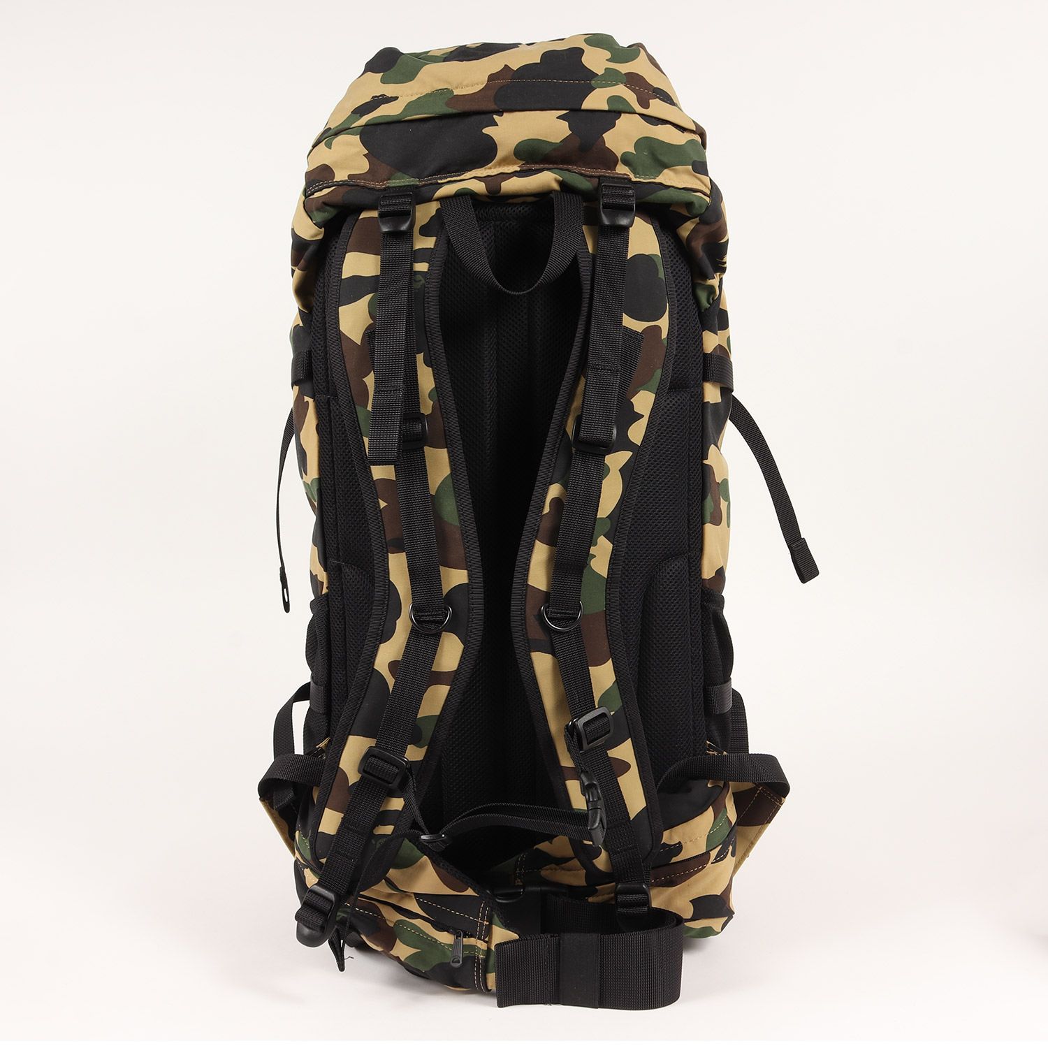 A BATHING APE ア ベイシング エイプ PORTER ポーター プラダ型