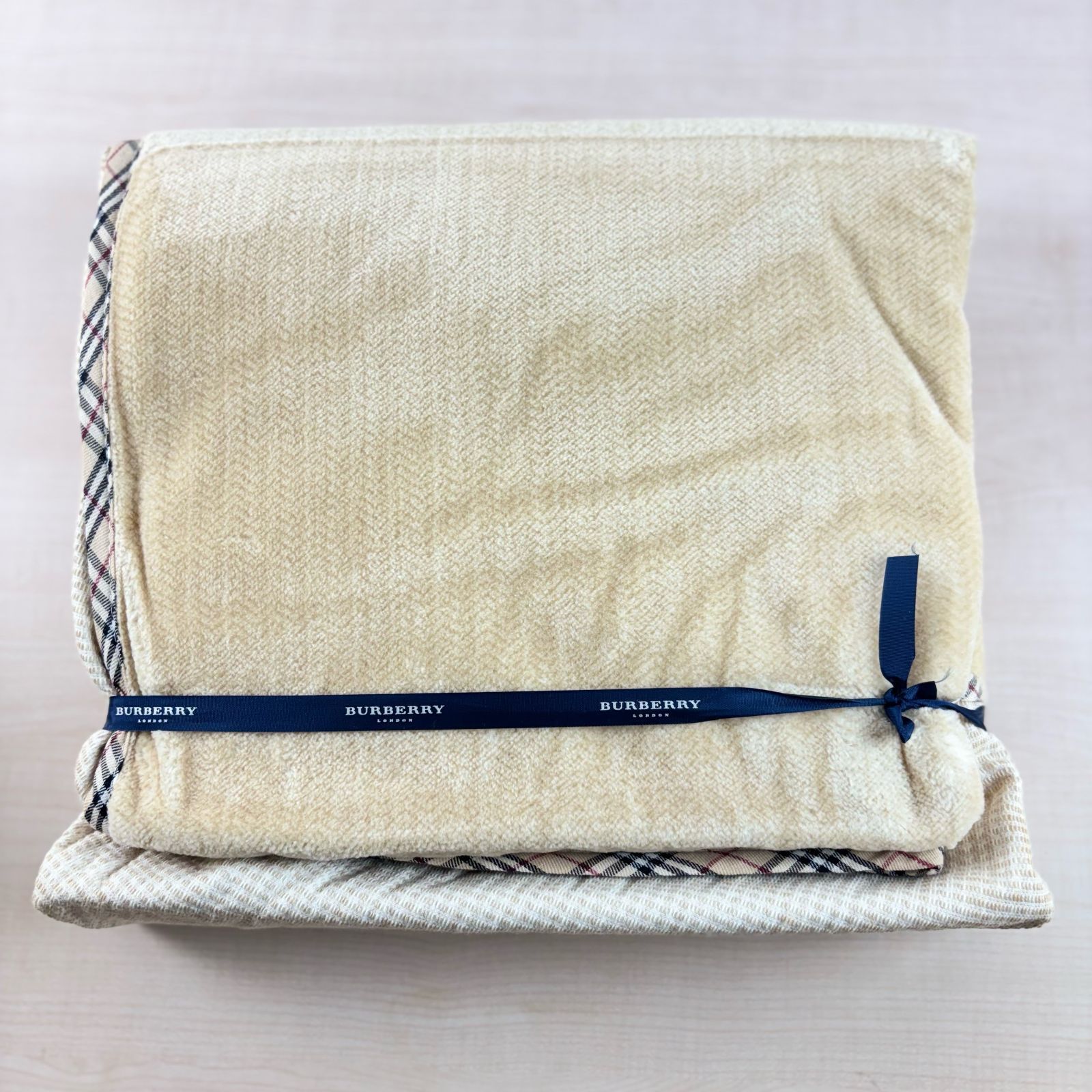 BURBERRY 西川産業