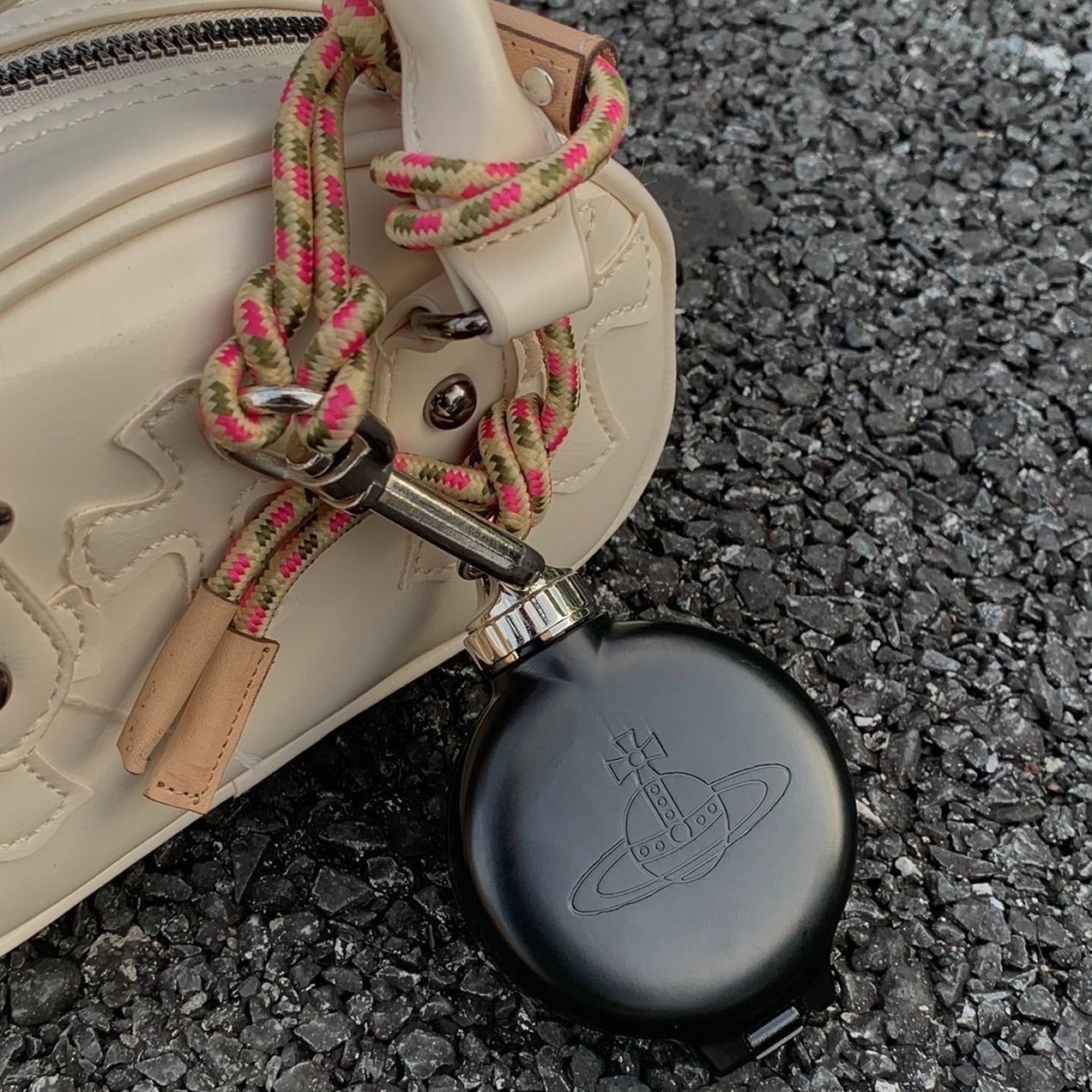 Vivienne Westwood携帯灰皿