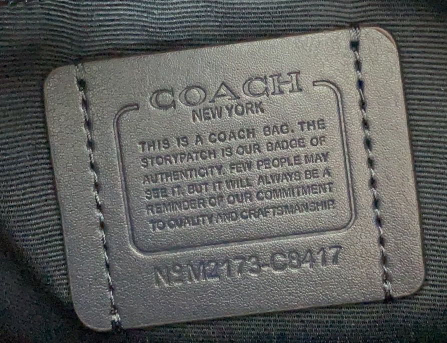 COACH デンプシー 22 シグネチャージャカード トート 新品未使用