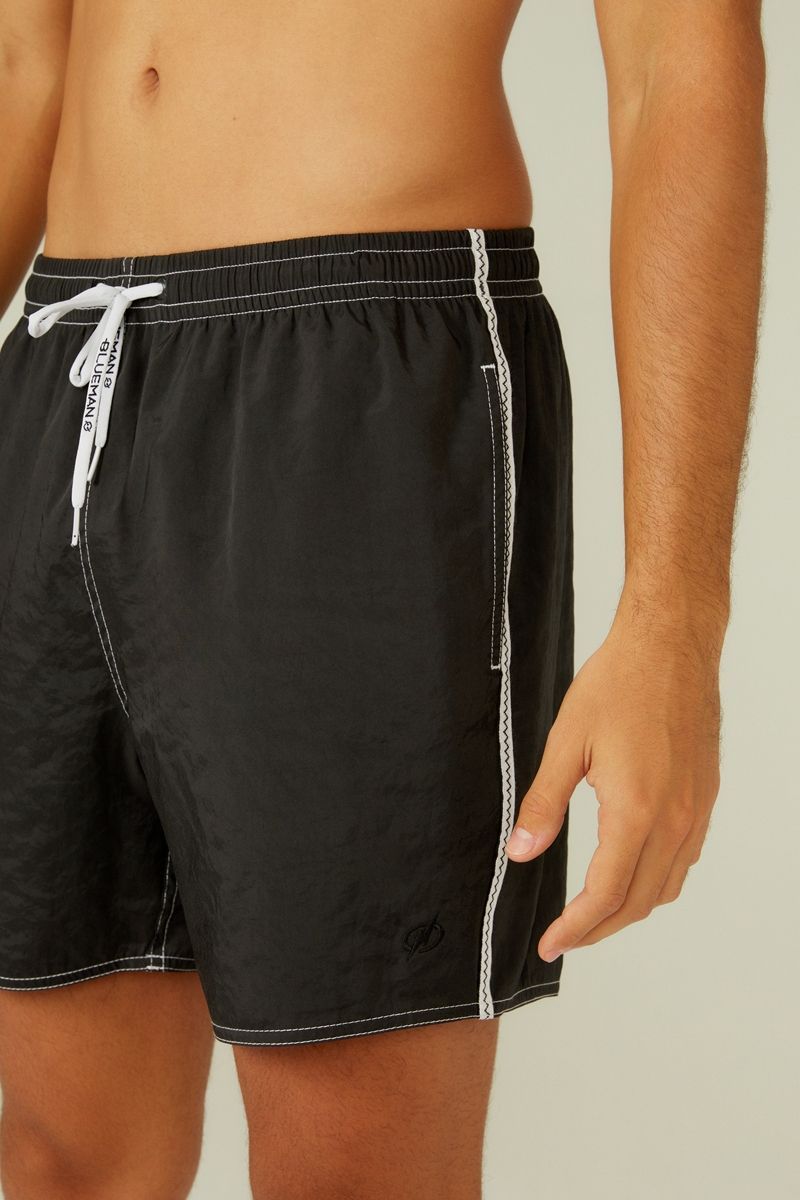 メンズリソシェブロンパタゴニア 男性 メンズ ビーチ ウェア