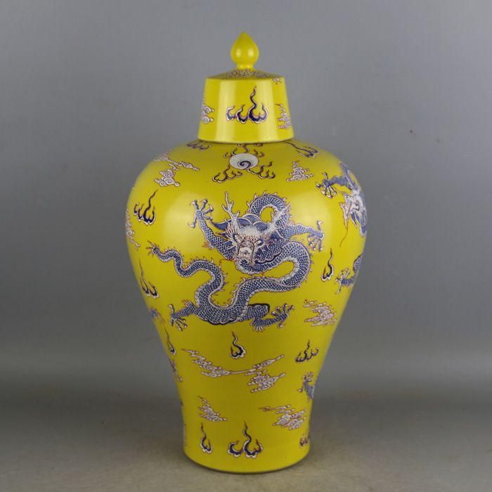 大清雍正黄釉五彩龍紋賞瓶  景徳鎮 陶磁器 装飾品 現代工芸品美術品 置物 大清康煕黄地粉彩五龍紋梅瓶花瓶 景徳鎮 陶磁器 装飾品 現代工芸