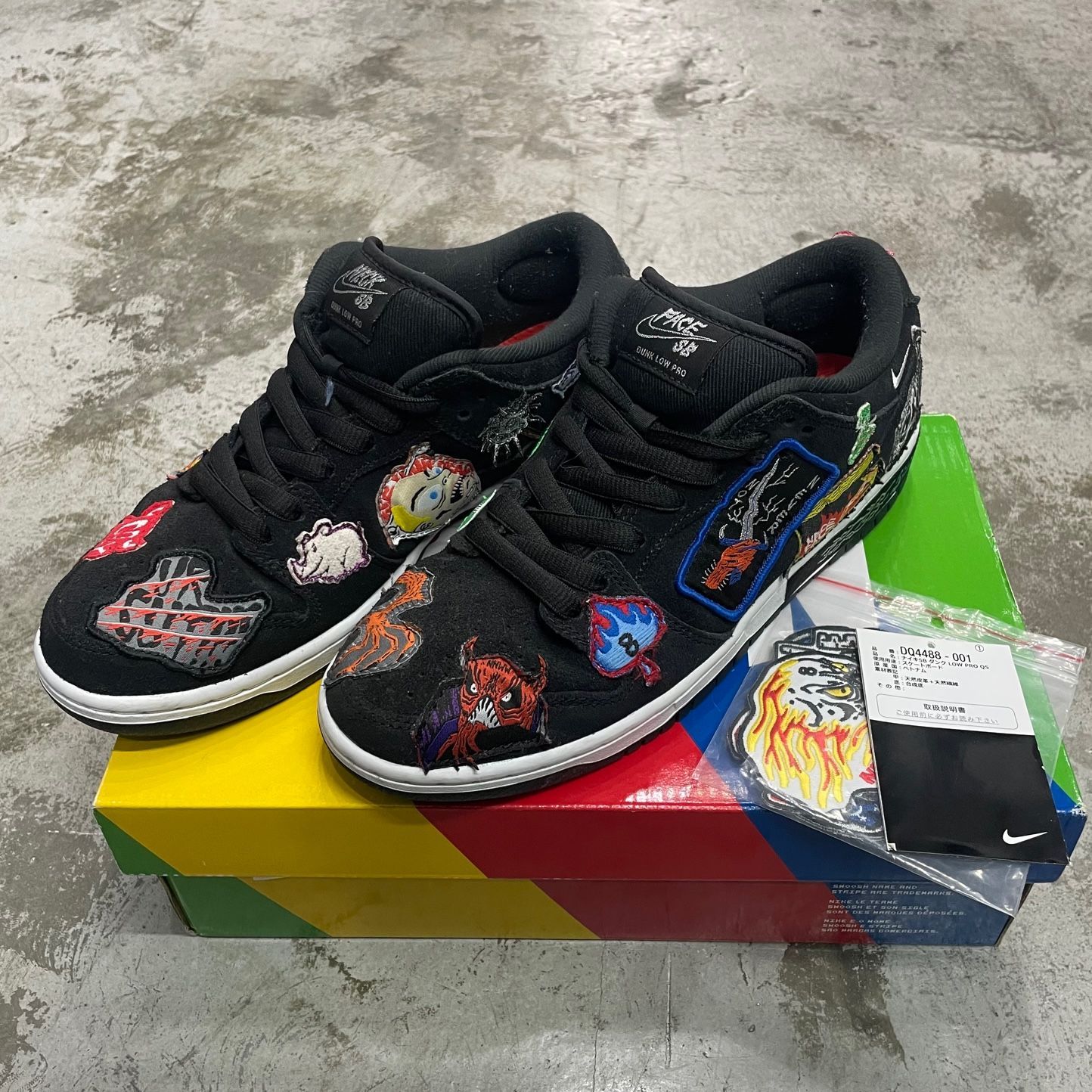 国内正規 Neck face NIKE SB Dunk Low コラボ ダンク スニーカー 