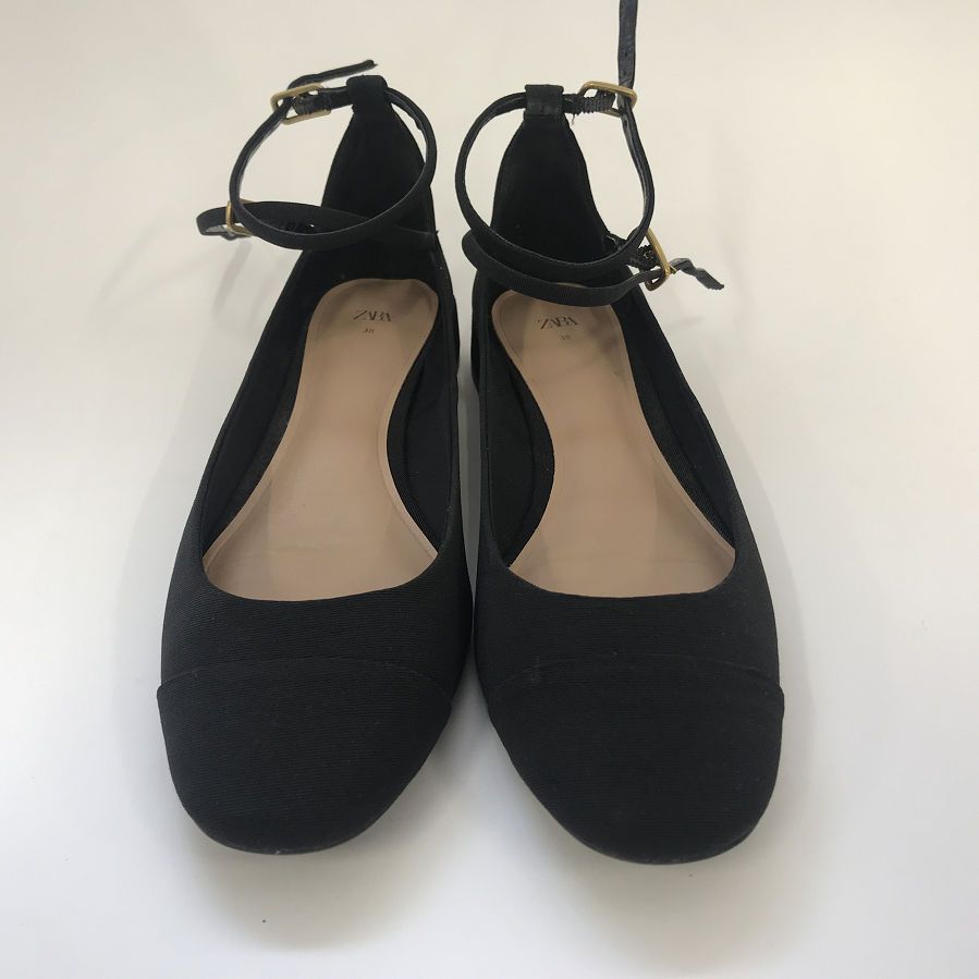 美品 】 ZARA ザラ ストラップ バレエ シューズ ブラック 38