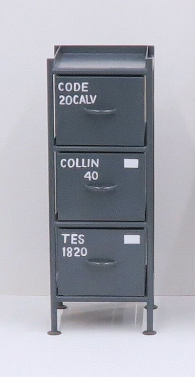 使うと雰囲気の良くなるスチールチェスト ＜ienowa縦型3杯引出チェスト