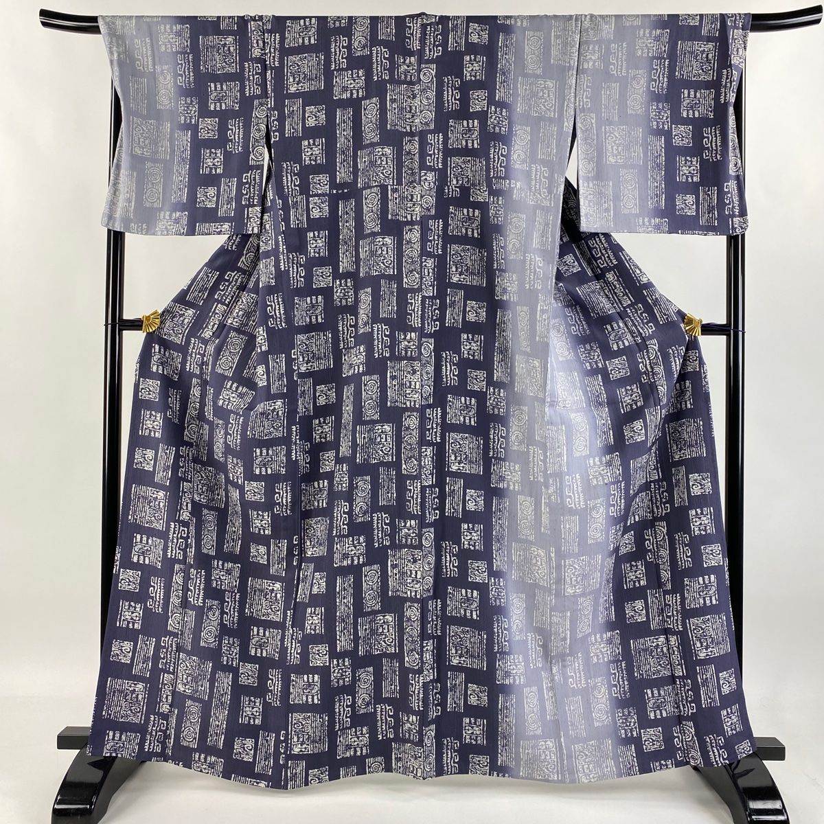 付下げ 身丈164cm 裄丈68.5cm L 単衣 紬地 幾何学模様 ぼかし 青灰色 正絹 秀品