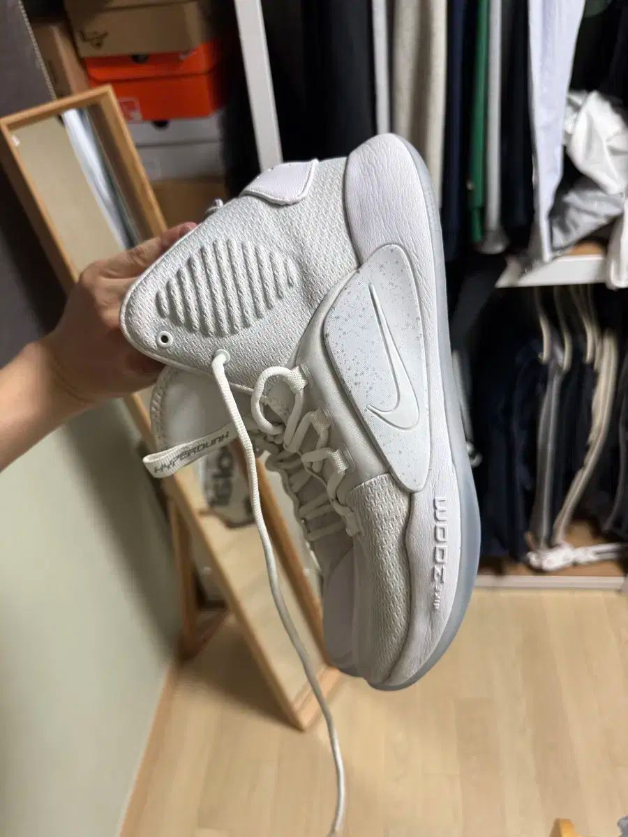 X バスケットシューズ