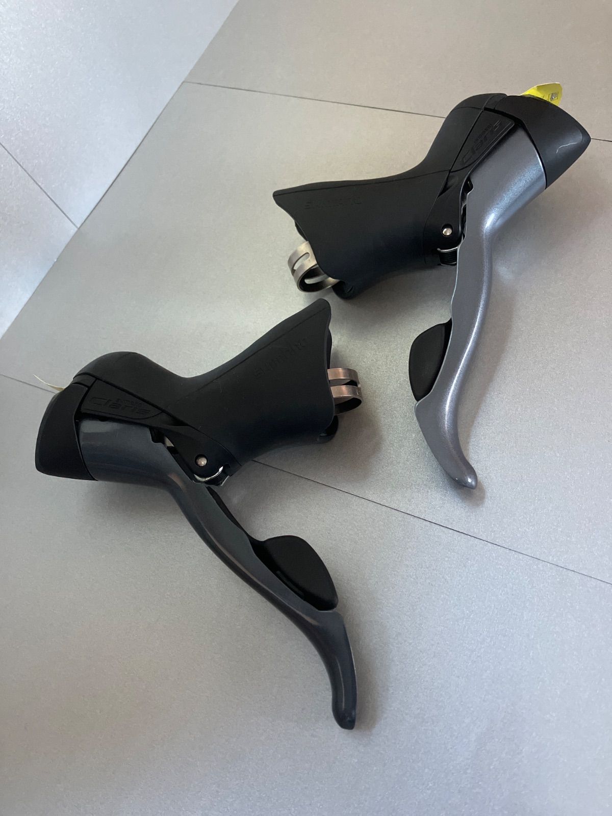 シマノ CLARIS sti デュアルコントロールレバー 2x8スピード SHIMANO ( シマノ ) デュアルコントロールレバー（STIレバー