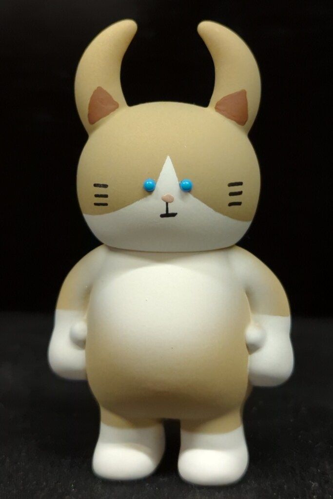 UAMOU マイホームキャットウアモウ(白成型/ベージュ)