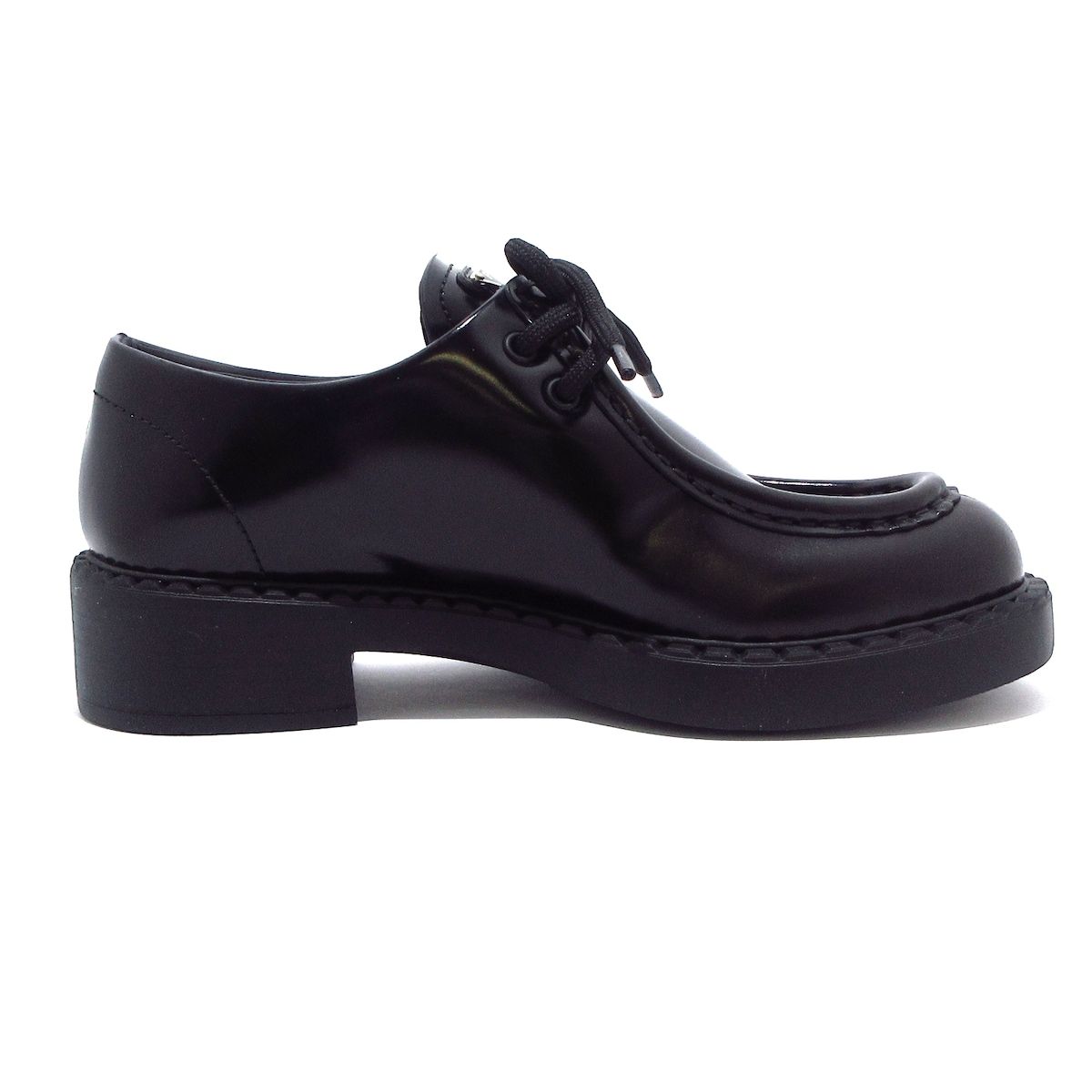 美品 PRADA 36 1/2 23.5 ローファー ブラック/XC50 美品 PRADA 36 1/2 23.5 ローファー ブラック/XC50 靴