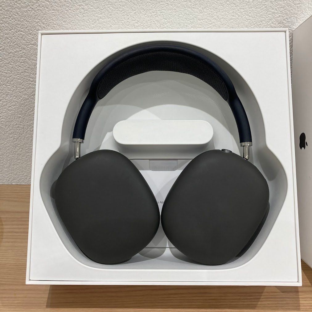 AirPods Max - スペースグレイ - アスクル
