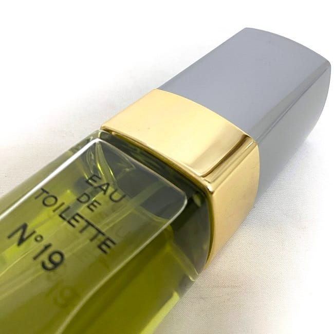 シャネル 香水 NO19 オードトワレ 開封済み CHANEL 節約