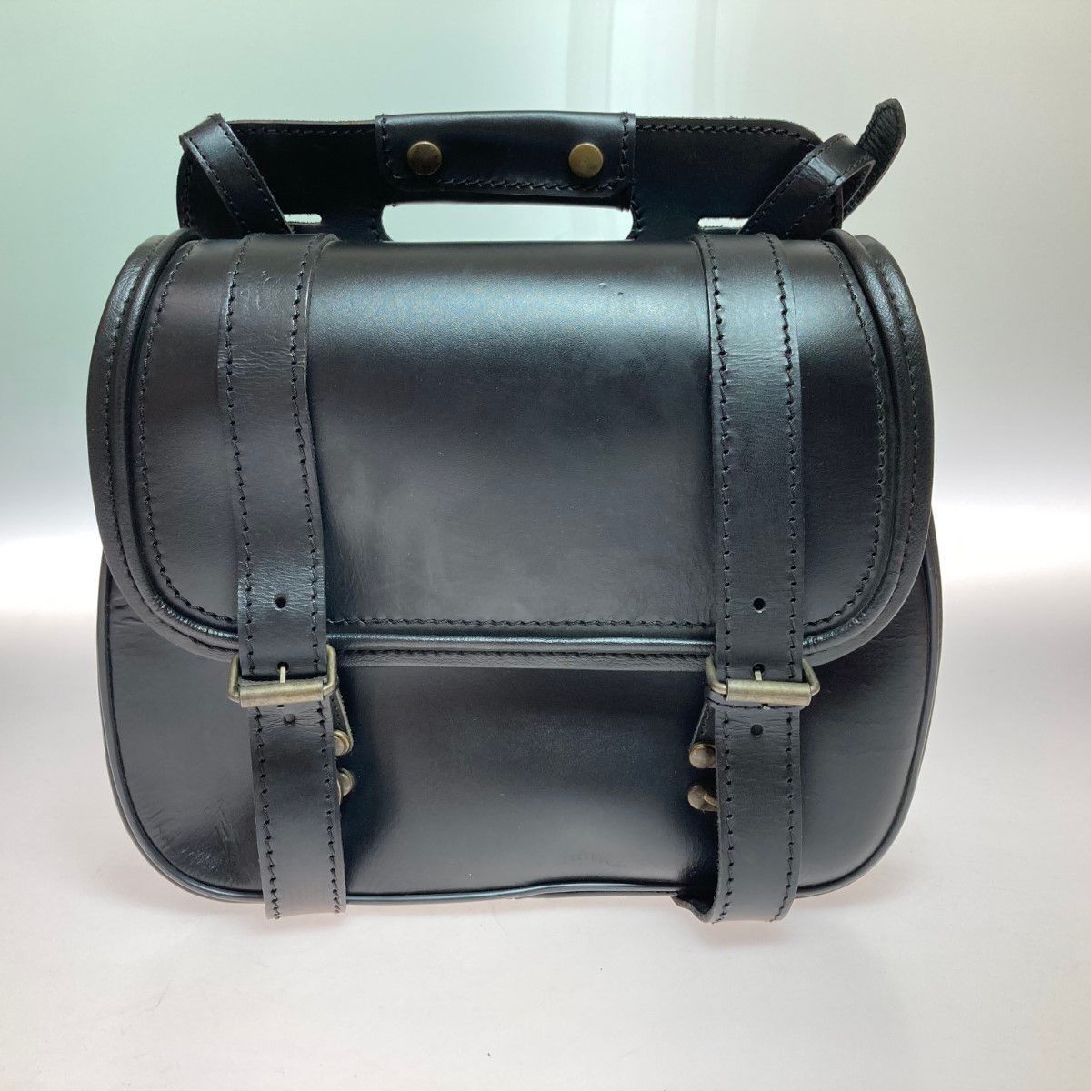 本革デグナーサイドバック7.5L レザー サイドバッグ ブラック 送料無料