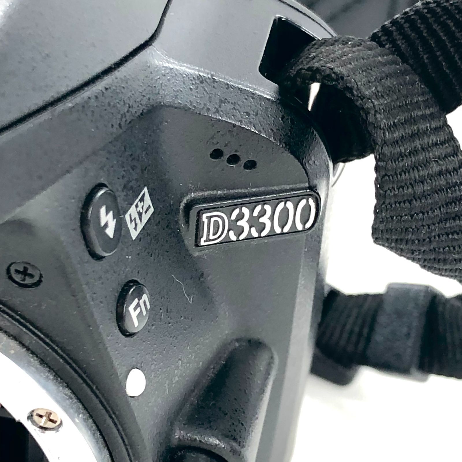 Wi-Fi Nikon D3300 18-55mm 55-200mmダブルレンズ Amazon.com : Nikon D3300 DX-format DSLR Kit w/ 18-55mm DX VR