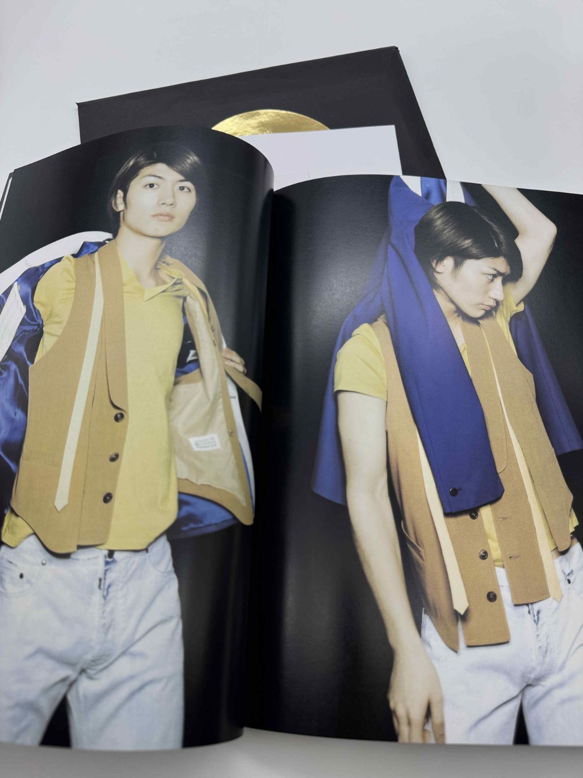 三浦春馬 20 写真集 Amazon | 20TH ANNIVERSARY SPECIAL BOOK 「20」 三浦春馬