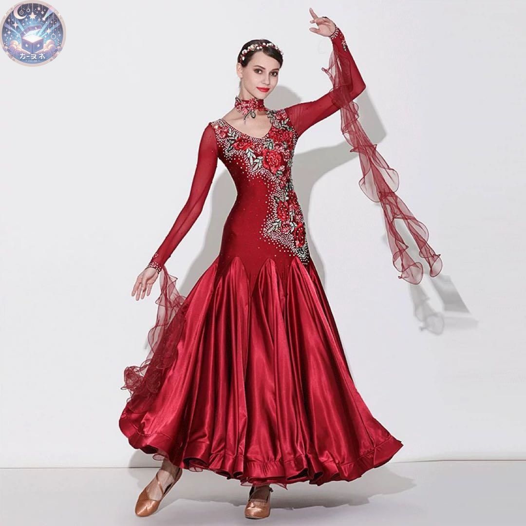 ♥ 豪華さ際立つスタンダードドレス