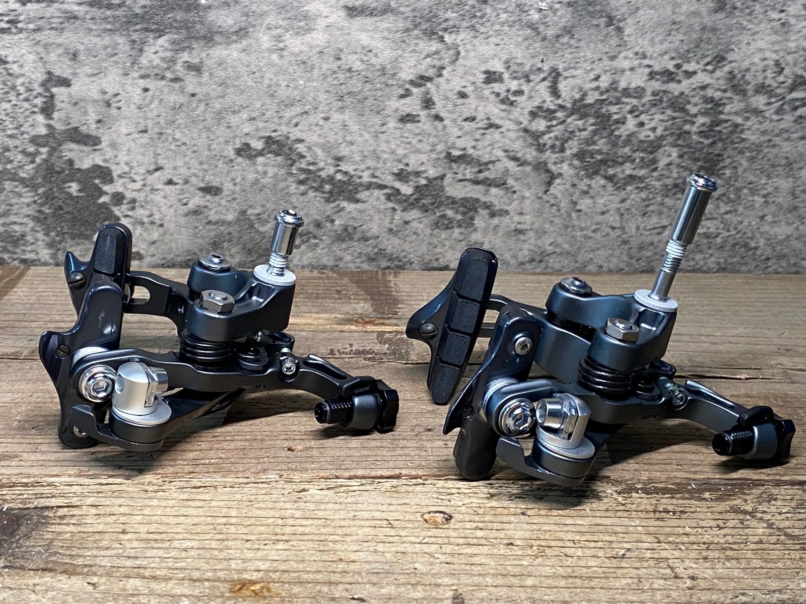 JA086 シマノ SHIMANO アルテグラ ULTEGRA BR-6800 キャリパーブレーキ 前後セット USTAUSTRALIA_COM_AU