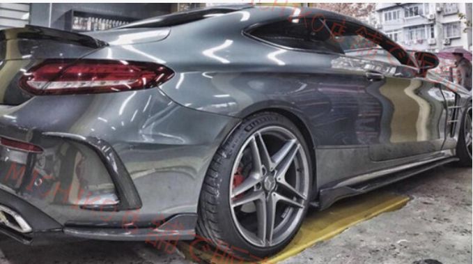 メルセデス ベンツ Cクラス ベンツ W205 C63 カーボン製 リアバンパー スプリッター エプロンフラップ リップスポイラー左右2個 FFCRYSTALESIA_COM