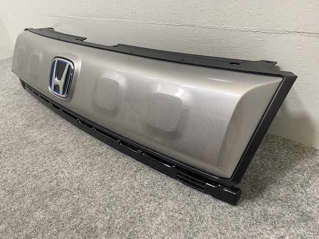 フリードクロスター e:HEV 純正 フロントグリル ロアラプターライナー フリード クロスター e:HEV 純正 フロントグリル ロアラプター