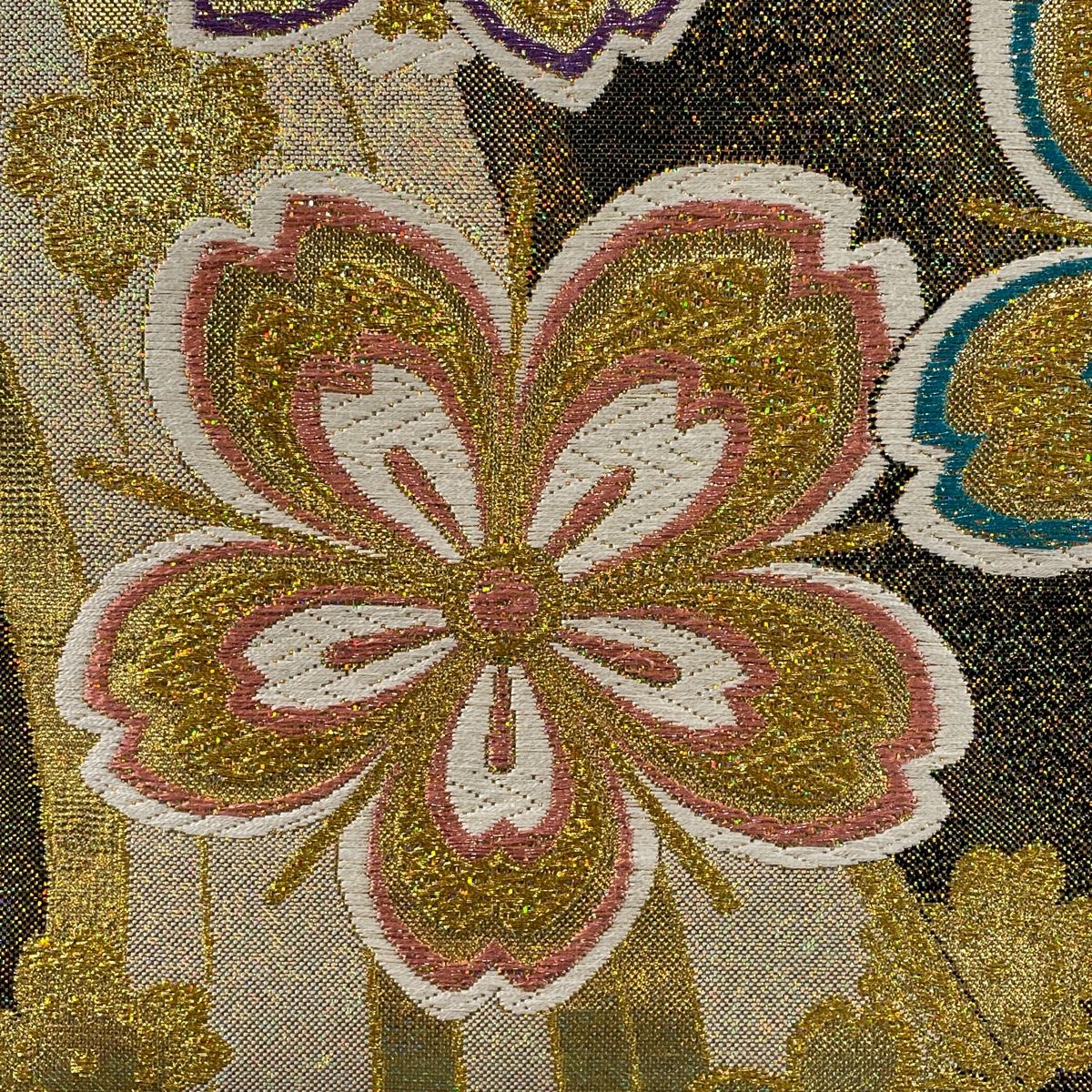 袋帯 美品 秀品 振袖向き かわいい 桜 金糸 箔 金色 六通 正絹